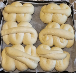 mafalde siciliane - fine lievitazione mafalde siciliane - fine lievitazione