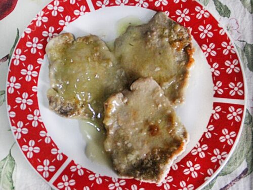 Fettine di Arista al vino bianco: impiattato