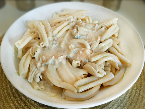 pasta al gorgonzola - servita