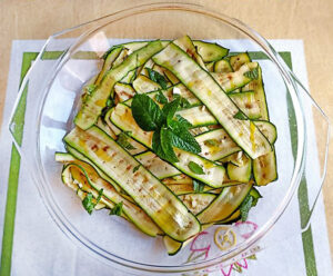 Insalata di zucchine (grigliate)