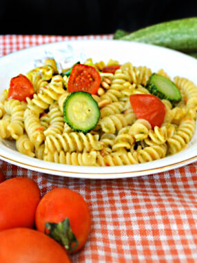 SUGO ZUCCHINE POMODORINI PINOLI FINALE