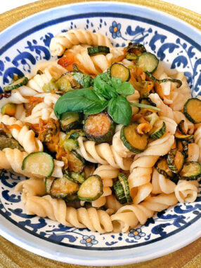 pasta con le zucchine fritte