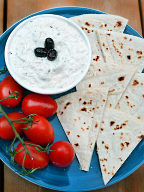 salsa greca tzatziki