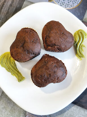 plum-cake a cuore al cioccolato