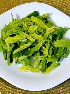 Insalata di spinaci crudi