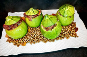 Zucchine ripiene di cotechino e lenticchie