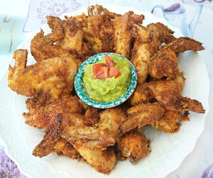 Ali di pollo piccanti al forno