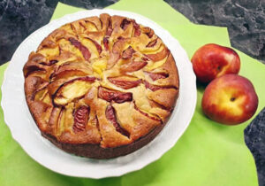 Torta alle pesche