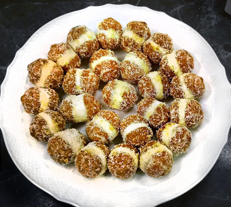 amaretti ripieni finiti