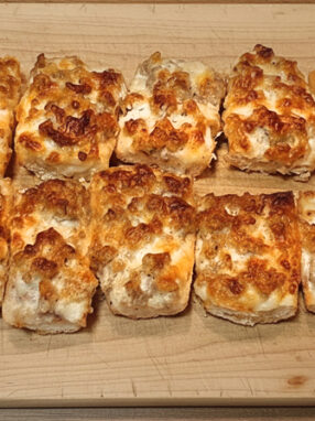 crostoni salsiccia stracchino